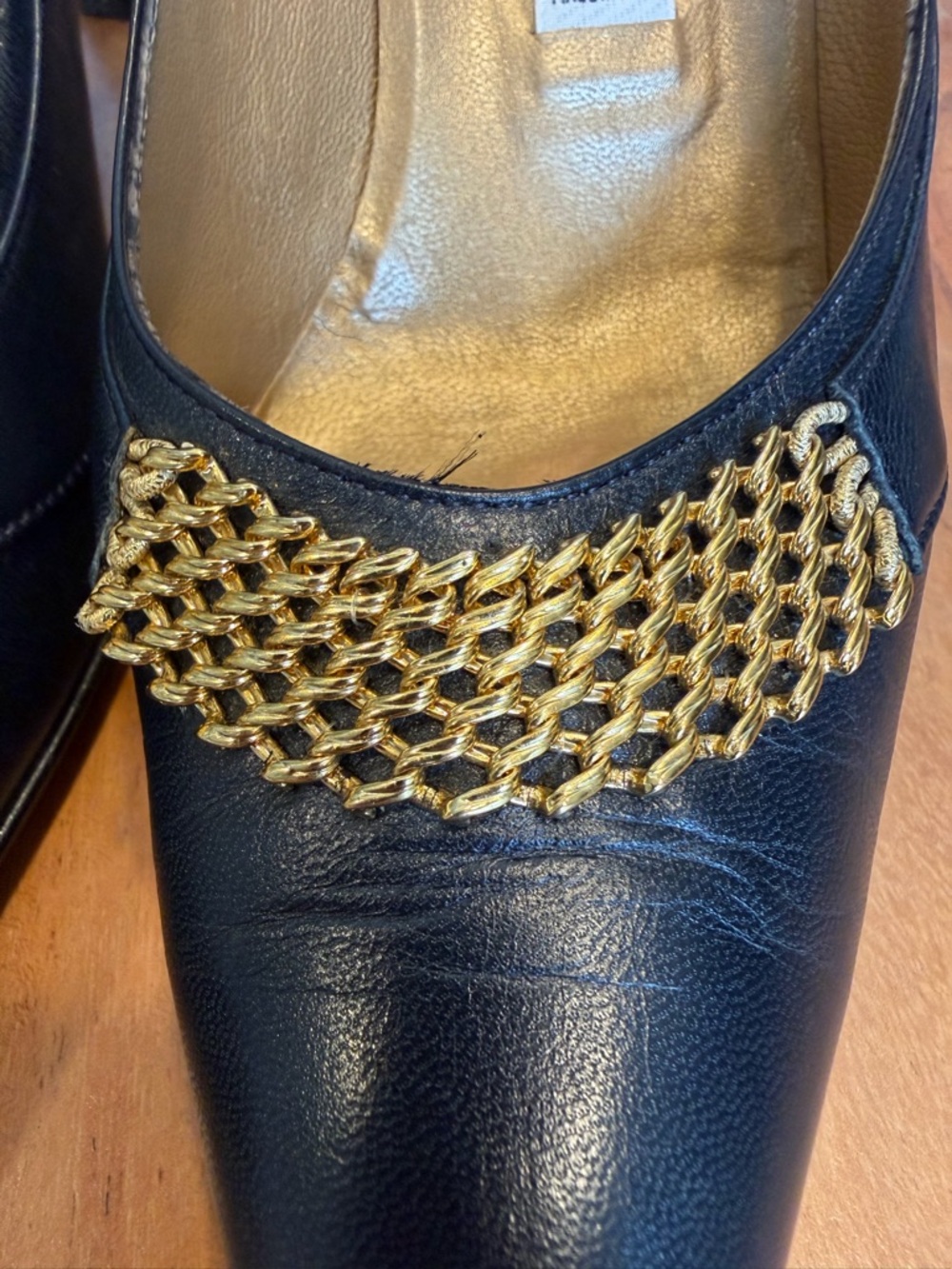 Versani Old Money Vintage Leather Heels Navy/Gold Pumps 8B (GUC) - Picture 9 of 12